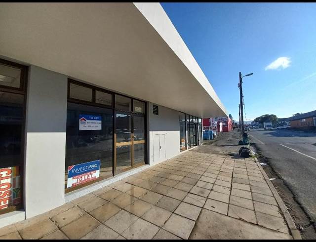 132M² SHOWROOM RENTED IN BEREA