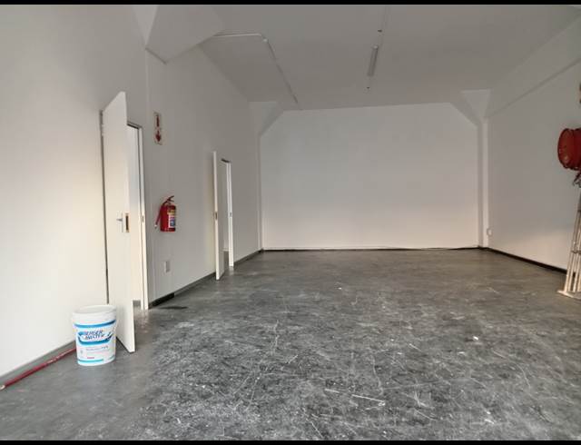 403M² RETAIL TO LET IN STAMFORD HILL