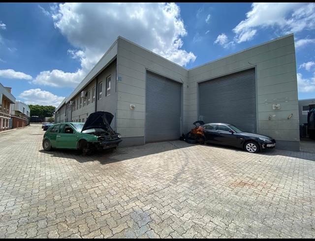 1,080M² WAREHOUSE TO LET IN RANDJESPARK