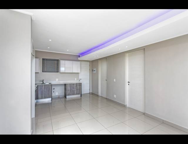 2 BEDROOM APARTMENT TO LET IN SANDTON CENTRAL