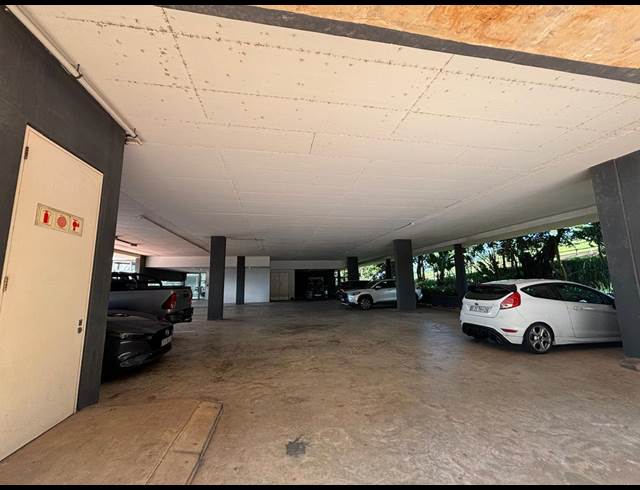 638M² OFFICE TO LET IN UMHLANGA RIDGE