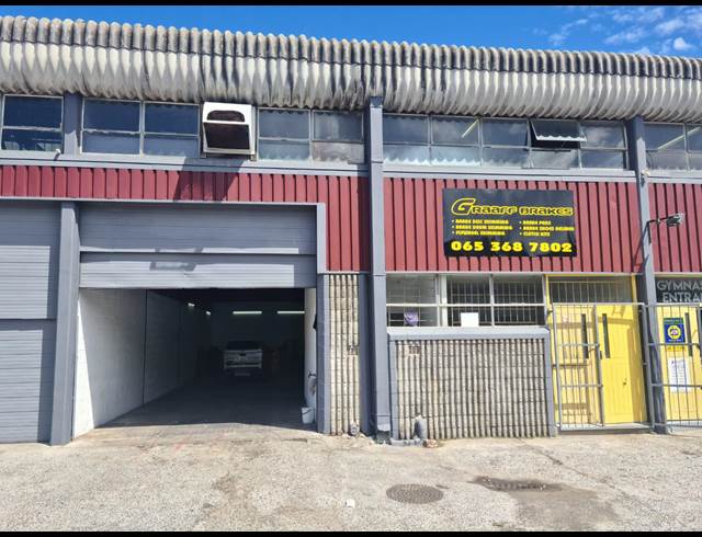 200M² WAREHOUSE RENTED IN RETREAT