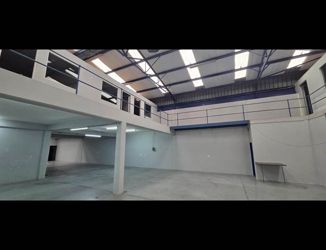 720M² WAREHOUSE TO LET IN RIVERSIDE PARK