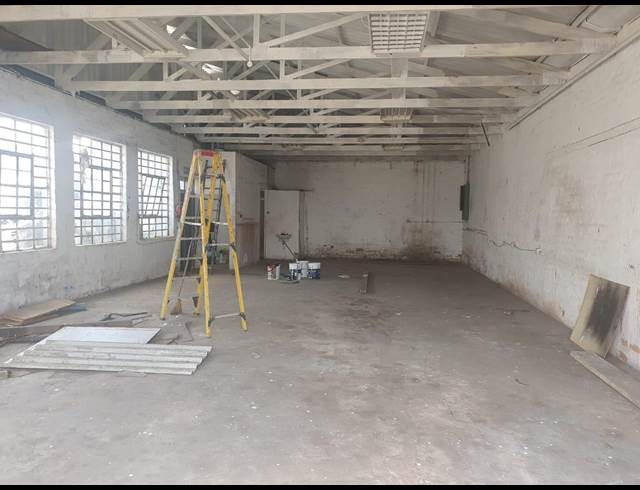 144M² WAREHOUSE TO LET IN WESTMEAD