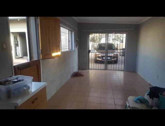 3 BEDROOM PROPERTY TO RENT IN BRENTHURST