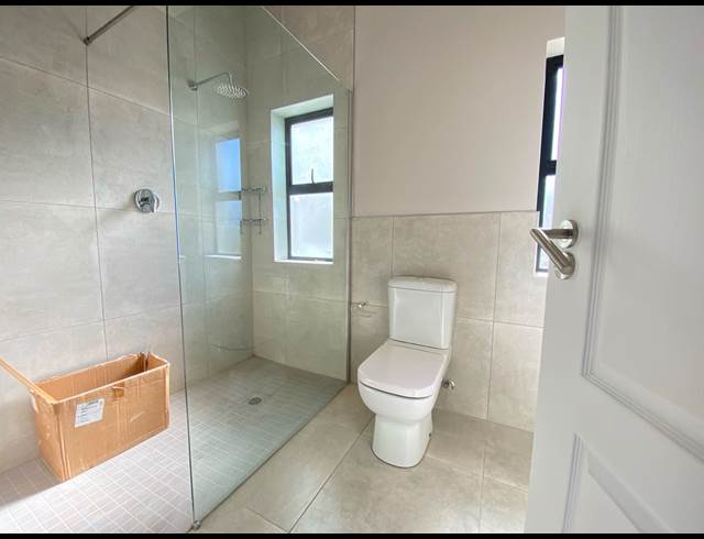 2 BEDROOM HOUSE TO LET IN HEATHERLANDS