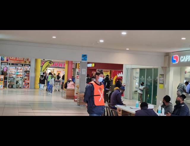 381M² RETAIL TO LET IN DEVON PARK