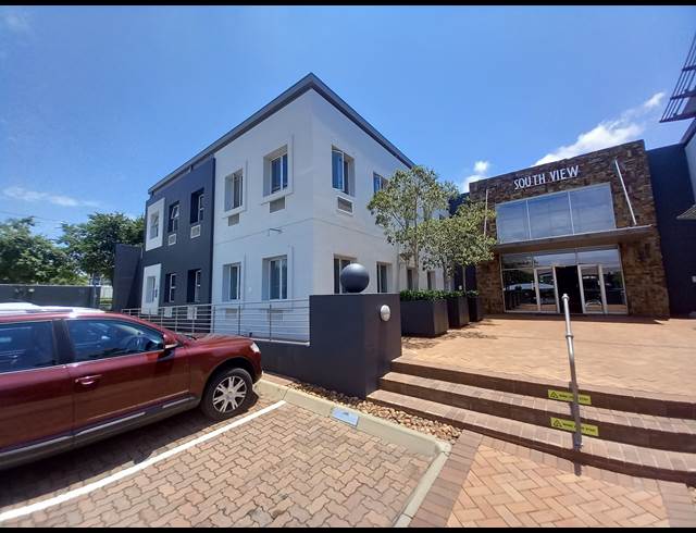 324M² OFFICE TO LET IN BRYANSTON