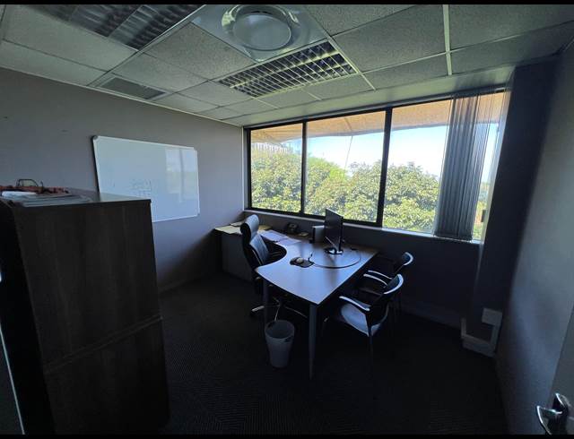278M² OFFICE TO LET IN UMHLANGA RIDGE