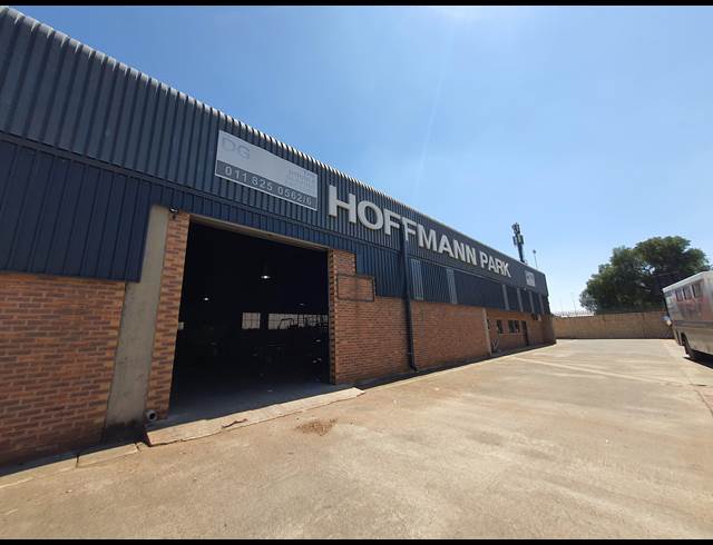865M² WAREHOUSE RENTED IN DRIEHOEK