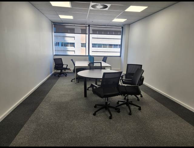 1,056M² OFFICE TO LET IN CAPE TOWN CITY CENTRE