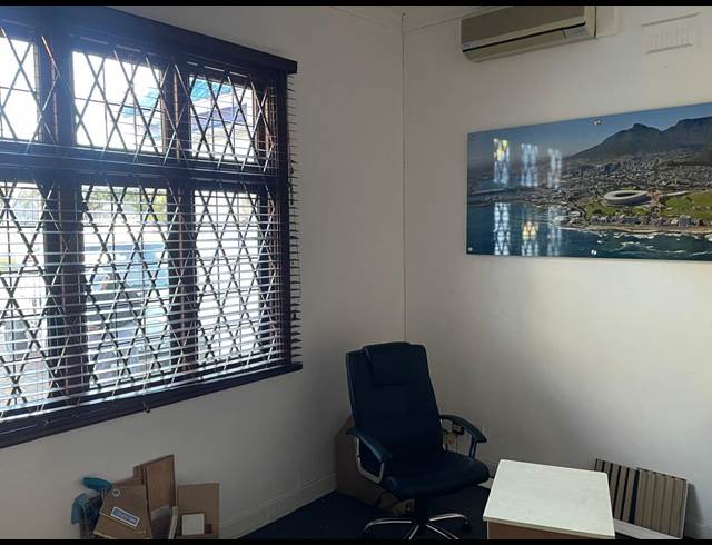 145M² OFFICE TO LET IN BERGVLIET