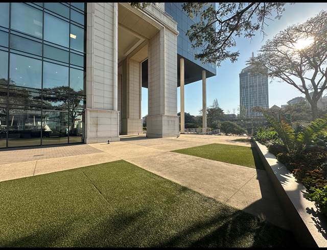 1,827M² OFFICE TO LET IN SANDTON CENTRAL
