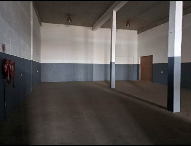 761M² WAREHOUSE TO LET IN POMONA