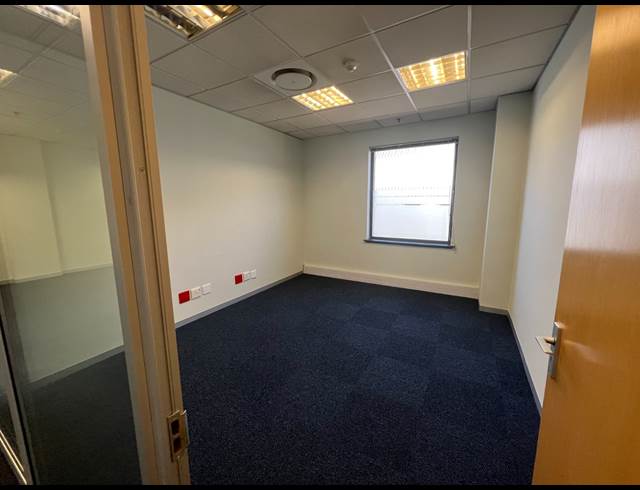 332M² OFFICE TO LET IN ROSEBANK