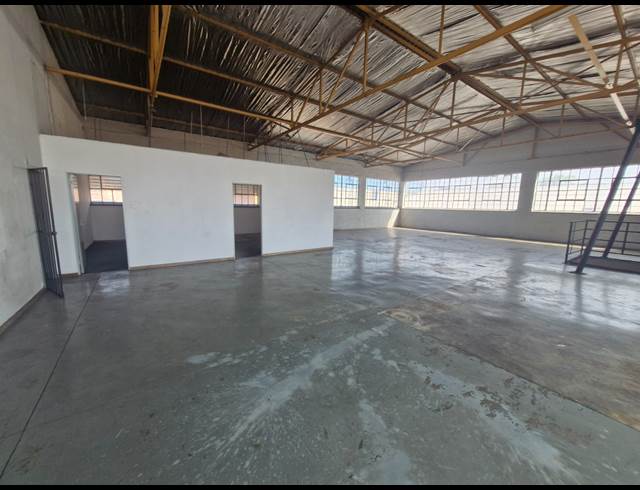900M² WAREHOUSE TO LET IN BENROSE