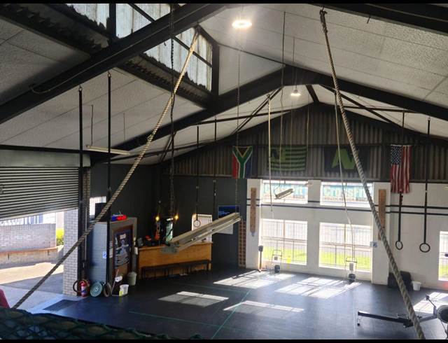 366M² WAREHOUSE TO LET IN RETREAT