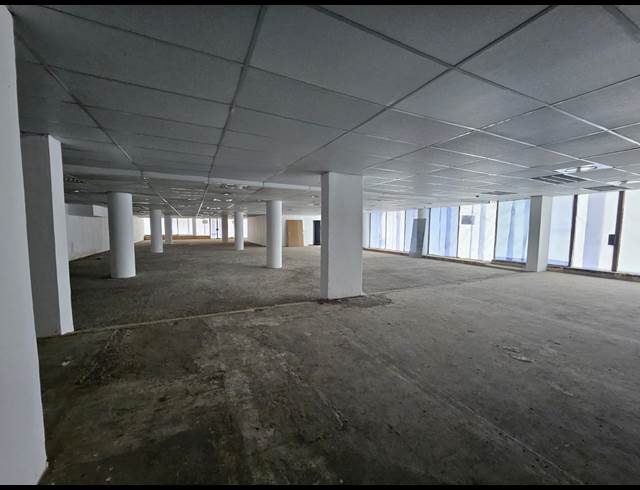 1,452M² BUILDING TO LET IN KRUGERSDORP CENTRAL