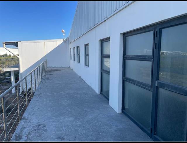 189M² OFFICE TO LET IN CAPRICORN