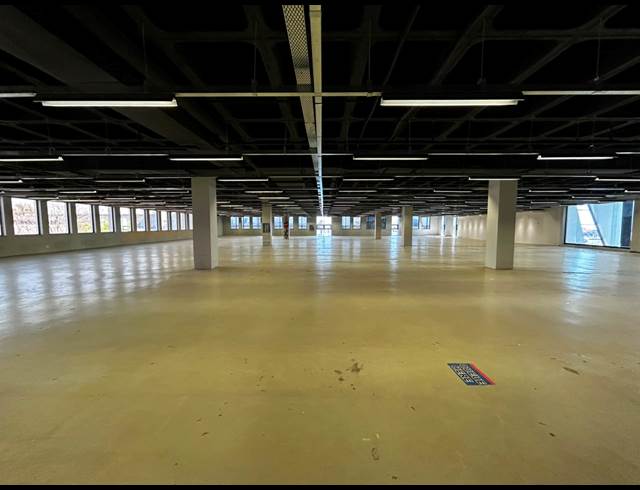 2,420.47M² RETAIL TO LET IN EASTGATE