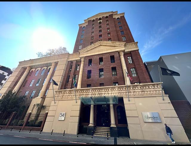 1,037M² OFFICE TO LET IN ROSEBANK