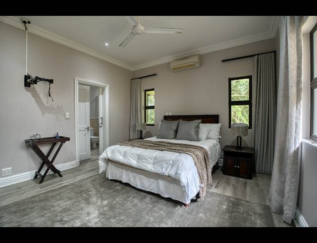 5 BEDROOM HOUSE TO LET IN ZIMBALI ESTATE