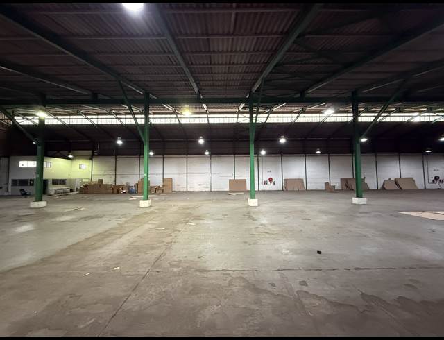 3,544M² WAREHOUSE TO LET IN EPPING INDUSTRIAL