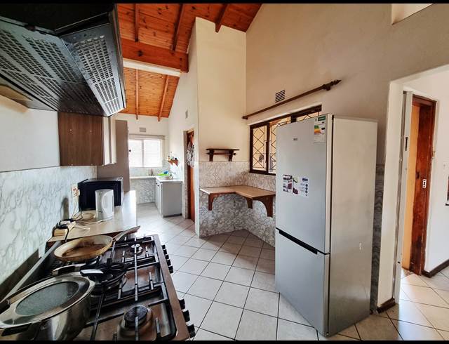 3 BEDROOM APARTMENT BLOCK RENTED IN EMPANGENI CENTRAL