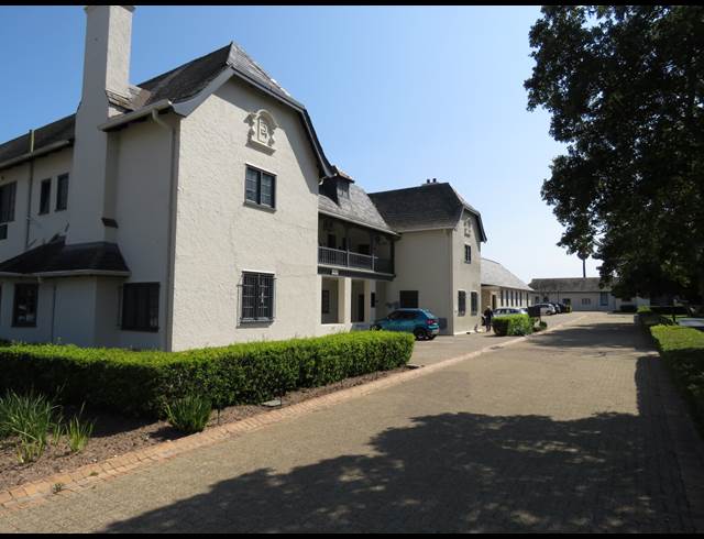 134.30M² OFFICE TO LET IN PAARDEVLEI