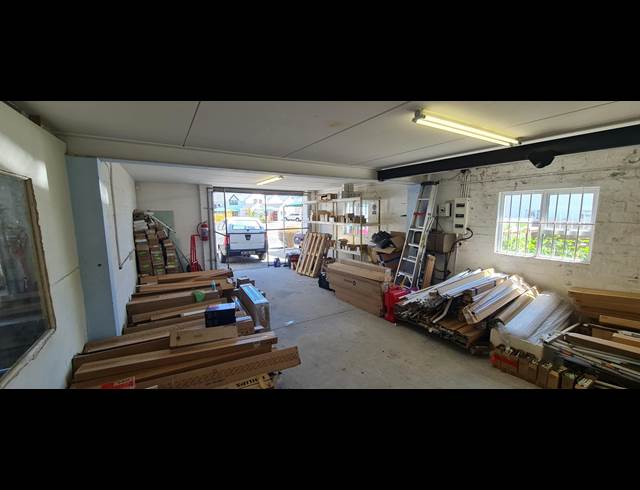 500M² WAREHOUSE TO LET IN DIEP RIVER