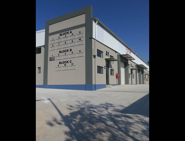 109M² MINI FACTORY TO LET IN UMHLALI