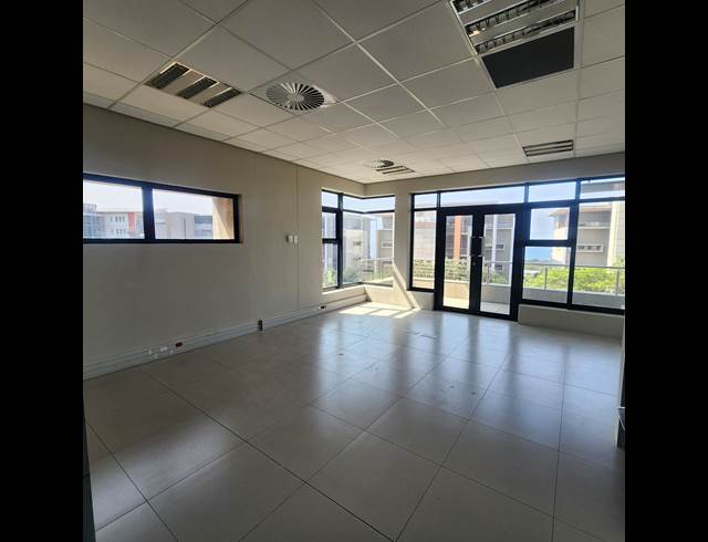138M² OFFICE TO LET IN UMHLANGA RIDGE