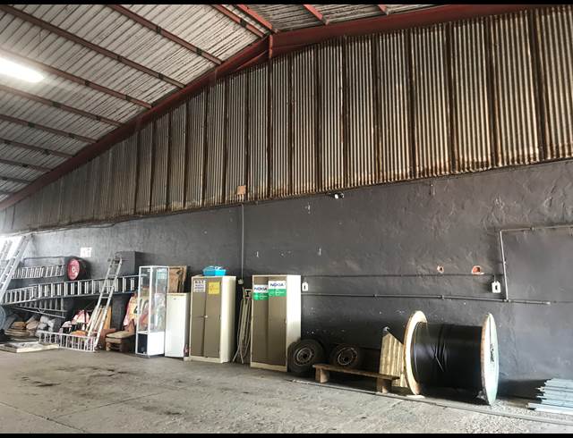 480M² WAREHOUSE TO LET IN GLEN ANIL