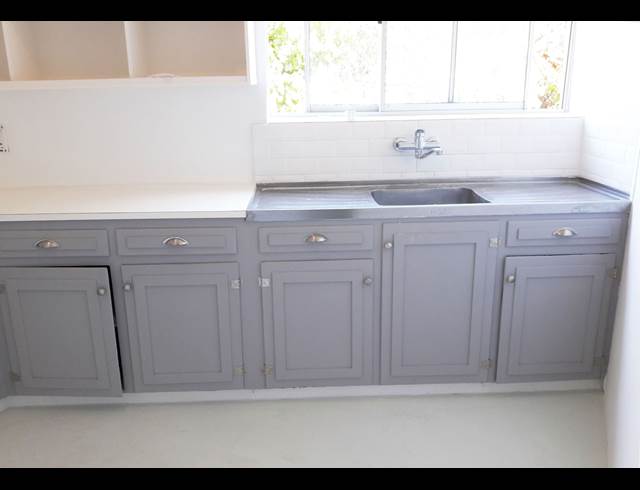 1 bed property to rent in TAMBOERSKLOOF