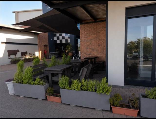 88M² RETAIL TO LET IN AERORAND