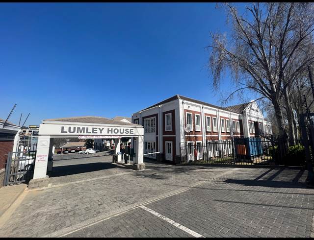 365M² OFFICE TO LET IN ROSEBANK