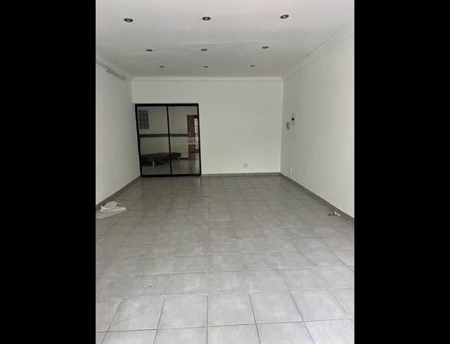 40M² RETAIL TO LET IN LAUDIUM