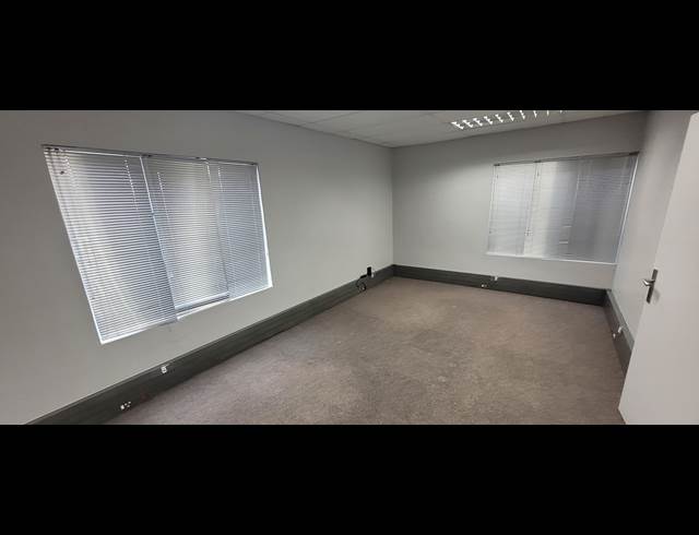 1,000M² OFFICE TO LET IN NELSPRUIT CENTRAL