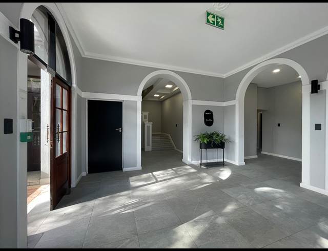 385M² OFFICE TO LET IN SANDTON CENTRAL