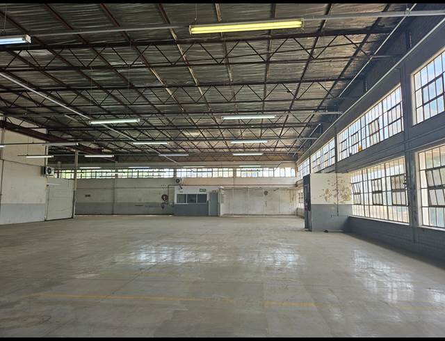 7,011M² WAREHOUSE TO LET IN PRETORIA WEST