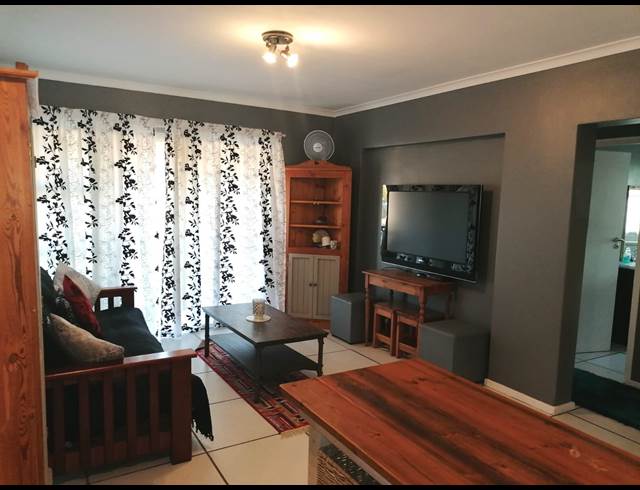 2 BEDROOM APARTMENT RENTED IN GREENWAYS GOLF ESTATE