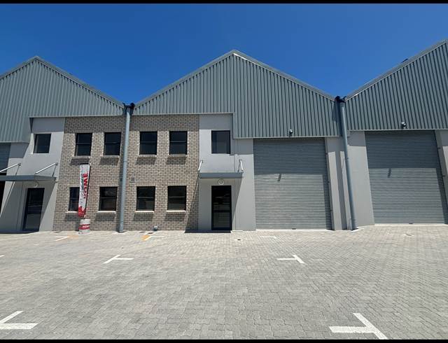 220M² WAREHOUSE TO LET IN FIRGROVE