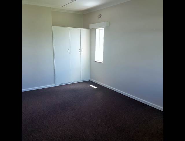 2 bed property to rent in WORCESTER CENTRAL