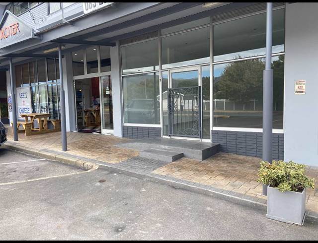 120M² RETAIL TO LET IN BERGVLIET