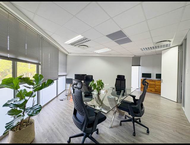 177M² OFFICE TO LET IN UMHLANGA RIDGE