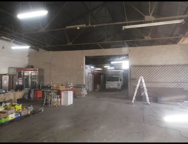 600M² WAREHOUSE TO LET IN JOHANNESBURG CENTRAL