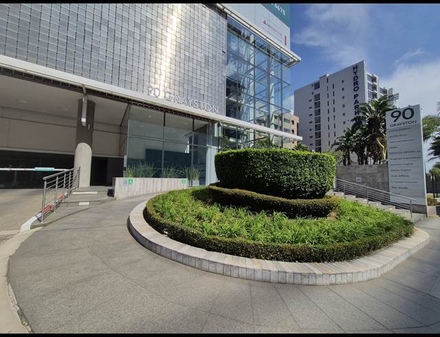 1,093M² OFFICE TO LET IN SANDTON CENTRAL