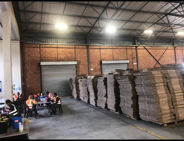 5,630M² WAREHOUSE TO LET IN POMONA