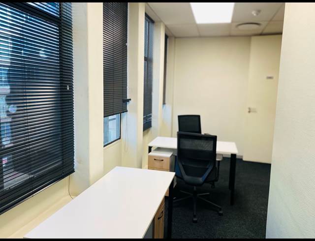 1M² SERVICED OFFICE TO LET IN PRETORIA CENTRAL