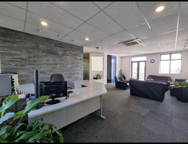 232M² OFFICE TO LET IN CENTURY CITY